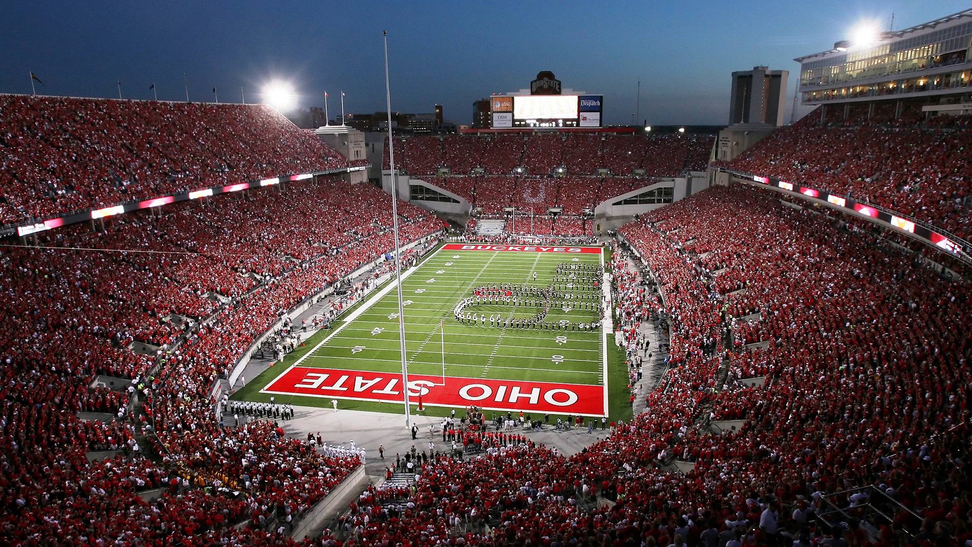 _沙漠赛车:穿越荒漠的速度与冒险_,沙漠跑车赛道